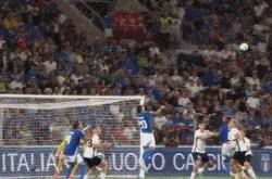 开云体育中国-欧预赛比赛强对决，球队全力备战争夺冠军荣誉