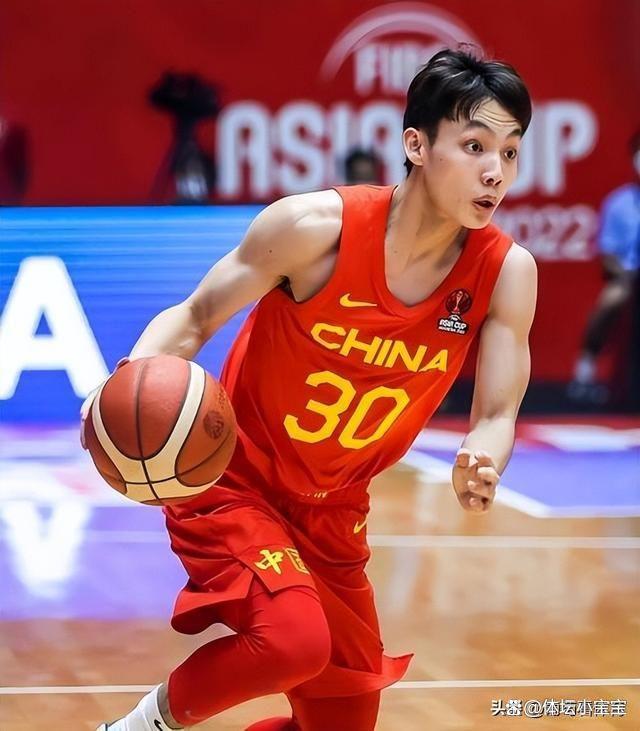 福建队险胜江苏，防线表现令人称赞