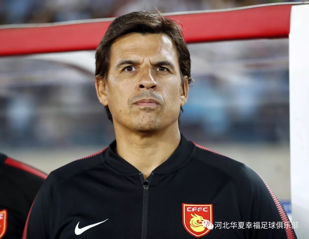 大连一方后防线连续失误，输球收场的简单介绍