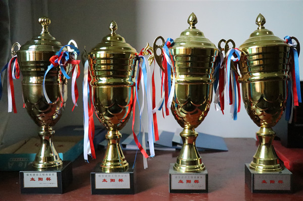 澳洲选手逆风破浪，斩获金牌