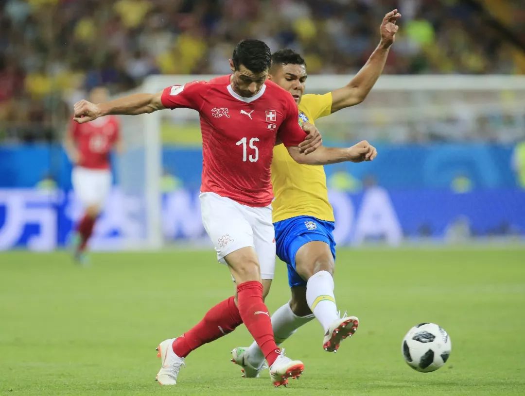 冷门频现,弱队诠释惊喜反攻的简单介绍 冷门频现,弱队诠释惊喜反攻的简单介绍