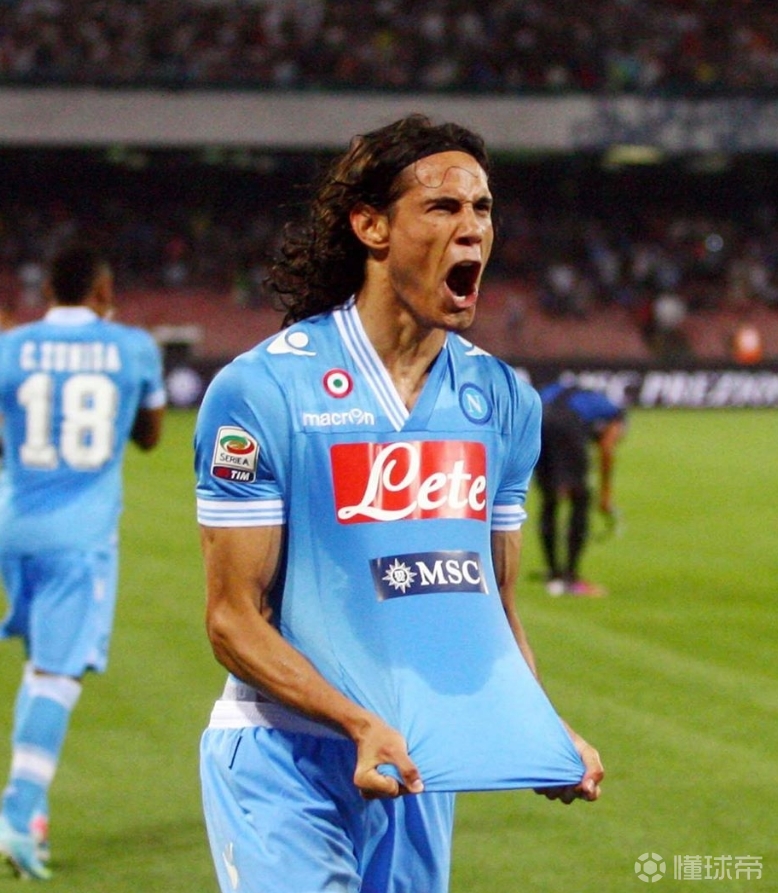 关于加拿大鏖战国际米兰，格纳布里完成帽子戏法的信息